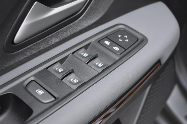 Dacia Jogger 1.6 Hybrid 140 Extreme 7p. | STOELVERWARMING | NAP | APPLE CARPLAY | ANDROID AUTO | CAMERA | NAP | BLINDSPOT