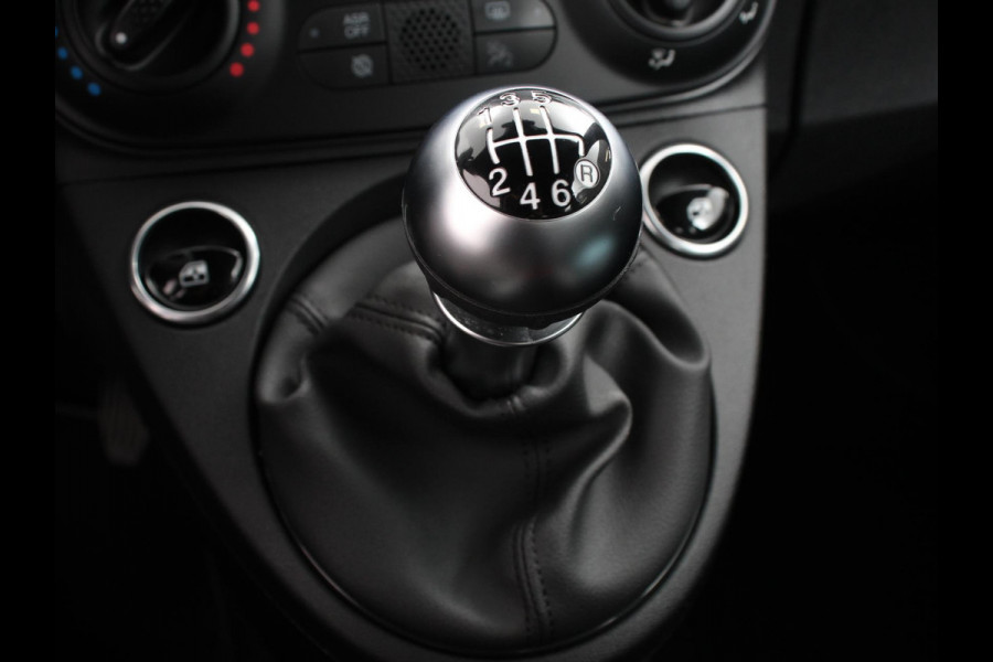 Fiat 500C 1.0 Hybrid Star Airco Cruise control Navigatie Parkeersensor achter Radio Apple Carplay/ Android Auto