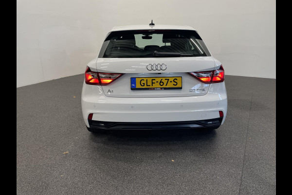 Audi A1 Sportback 30 TFSI 110pk S-Tronic Advanced edition Navigatie Apple Carplay / Android Auto Climate Control Camera Parkeer sensoren Dab