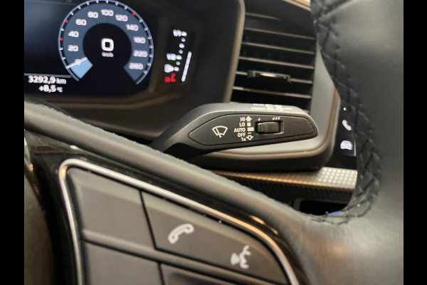 Audi A1 Sportback 30 TFSI 110pk S-Tronic Advanced edition Navigatie Apple Carplay / Android Auto Climate Control Camera Parkeer sensoren Dab