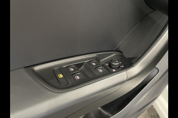 Audi A1 Sportback 30 TFSI 110pk S-Tronic Advanced edition Navigatie Apple Carplay / Android Auto Climate Control Camera Parkeer sensoren Dab