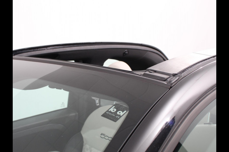 Fiat 500C 1.0 Hybrid Dolcevita Airco Cruise control Parkeersensor achter Radio Apple Carplay/ Android Auto