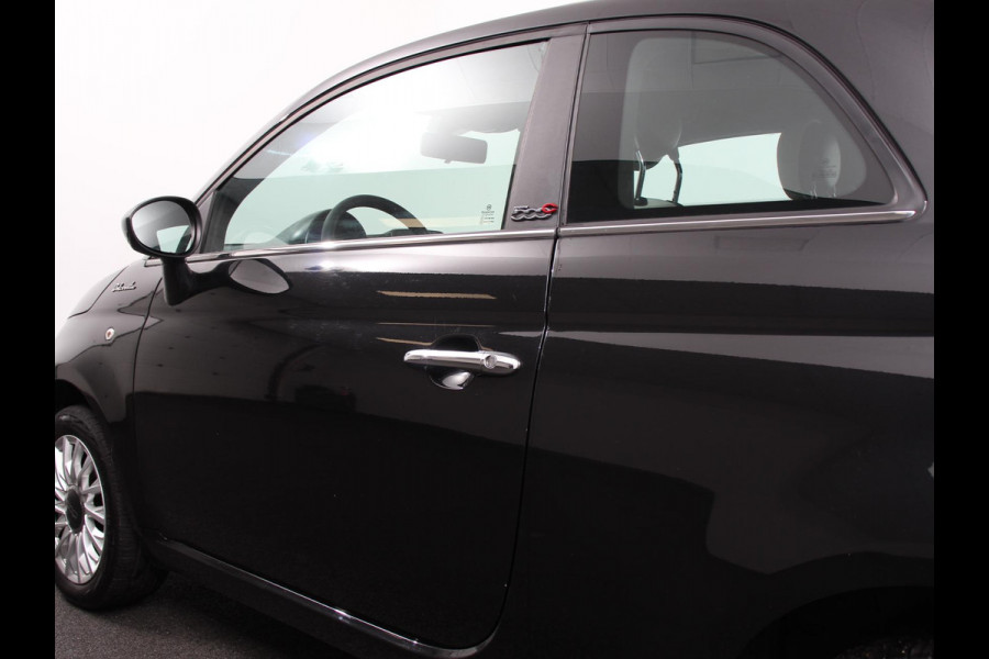 Fiat 500C 1.0 Hybrid Dolcevita Airco Cruise control Parkeersensor achter Radio Apple Carplay/ Android Auto