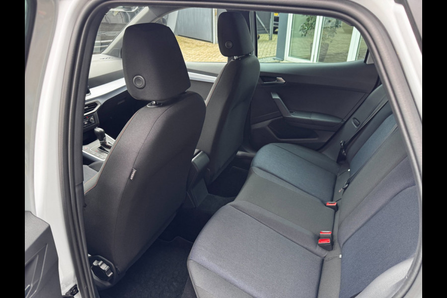 Seat Arona 1.0 EcoTSI FR Anniversary Automaat | Camera | Stoelverwarming | Adaptive Cruise | 4s banden |