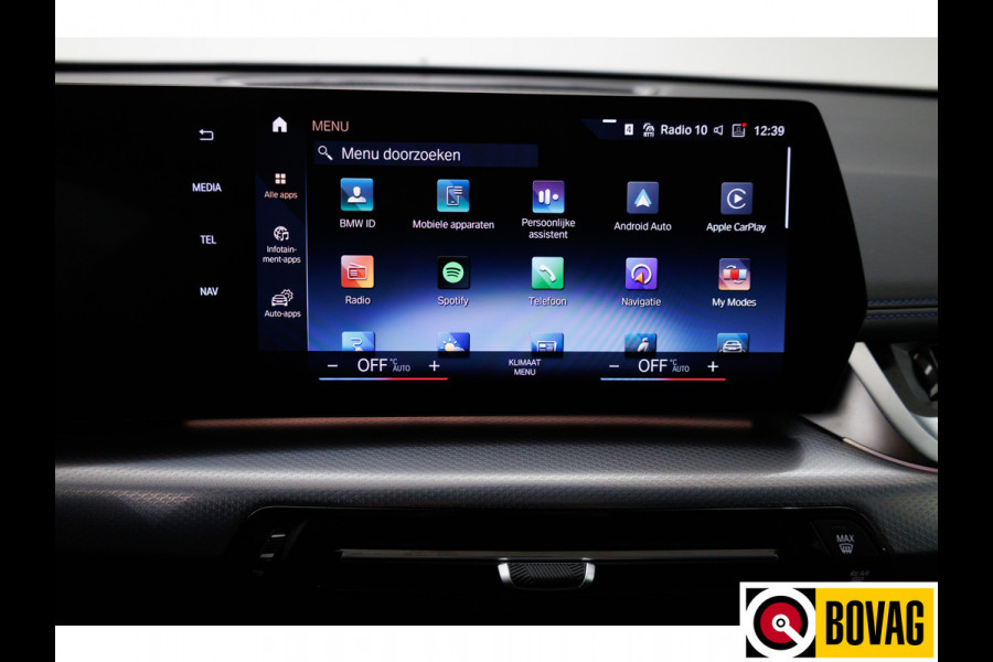 BMW X1 xDrive25e M-sport 245 PK automaat | Stoelverwarming + massage | Stuurverwarming | Navigatie Keyless, Elektrische achterklep, Privacy glas, App-connect, Cruise, Led