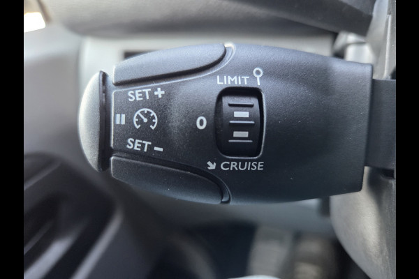 Peugeot e-Traveller / Citroen -SpaceTourer 9 PERSOONS 75kWh L2 LINKS & RECHTS SCHUIFDEUR