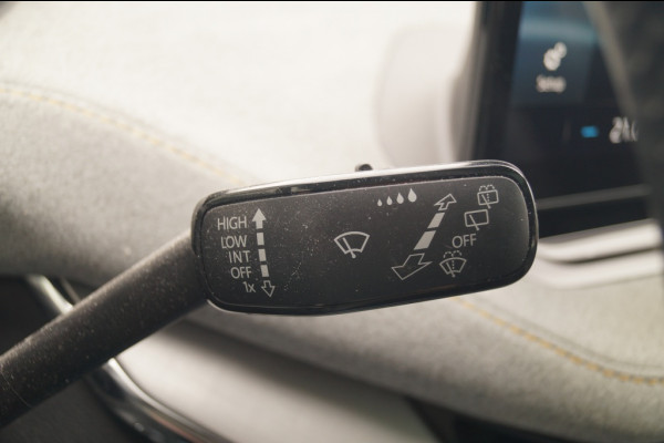 Škoda ENYAQ iV 80 204pk 77kWh -SOH89%-TREKHAAK-PANO-ECC-PDC-