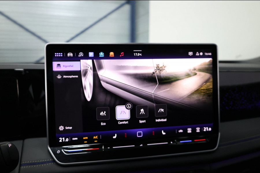 Volkswagen Tiguan 1.5 eTSI 3x R-Line IQ+LED/VIRTUAL/SFEER/PANO/ALCANTARA+S.VERWARMING/20" LMV/CAM/LINE/ACC/ECC/12 MDN GARANTIE!