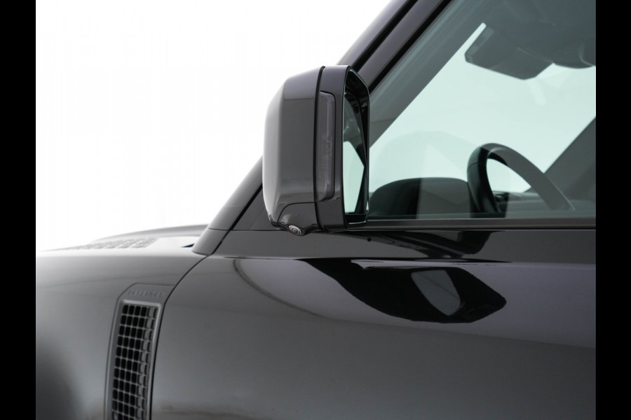 Land Rover Defender 110 2.0 P400e 110 XS Edition (Plug-in) (INCL-BTW) *PANO | LEATHER | FULL-LED | MERIDIAN-AUDIO | BLINDSPOT | TOPVIEW | AIRSUSPENSION | HEATED-COMFORTSEATS | KEYLESS | CARPLAY | LANE-ASIST | DAB+ | PRIVACYGLASS | 20''ALU*