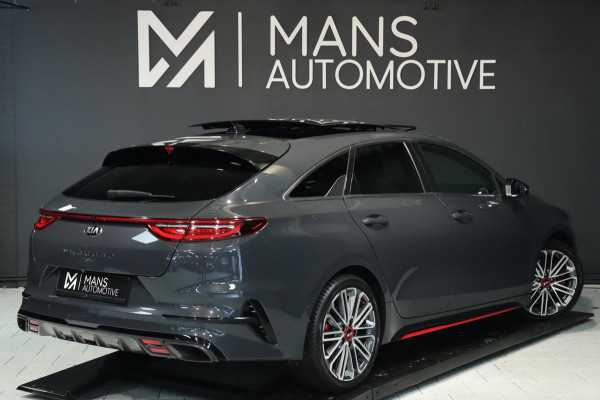 Kia ProCeed 1.6 T-GDI GT / PANODAK / KEYLESS / MEMORY / JBL / CAMERA / CARPLAY
