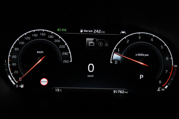 Kia ProCeed 1.6 T-GDI GT / PANODAK / KEYLESS / MEMORY / JBL / CAMERA / CARPLAY