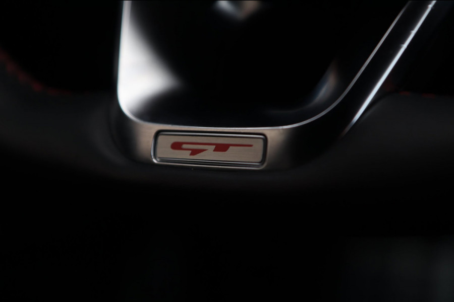 Kia ProCeed 1.6 T-GDI GT / PANODAK / KEYLESS / MEMORY / JBL / CAMERA / CARPLAY