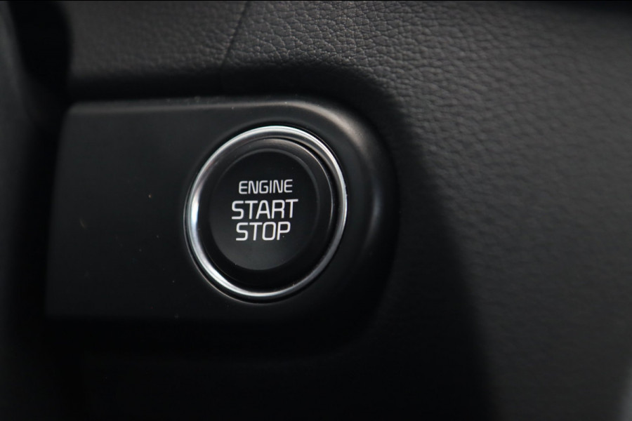 Kia ProCeed 1.6 T-GDI GT / PANODAK / KEYLESS / MEMORY / JBL / CAMERA / CARPLAY