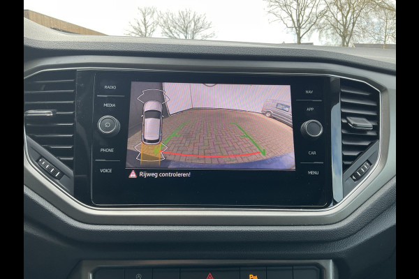 Volkswagen T-Roc 1.5 TSI 150pk Aut7 Style Camera Carplay IQ Drive Business