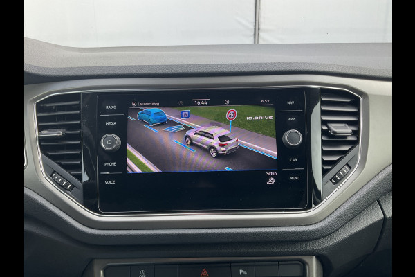 Volkswagen T-Roc 1.5 TSI 150pk Aut7 Style Camera Carplay IQ Drive Business