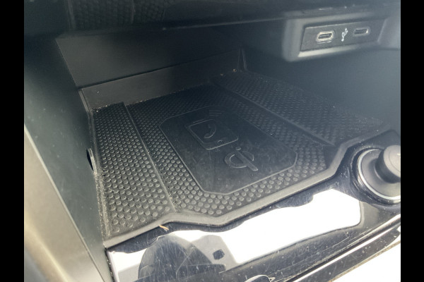 Volkswagen T-Roc 1.5 TSI 150pk Aut7 Style Camera Carplay IQ Drive Business