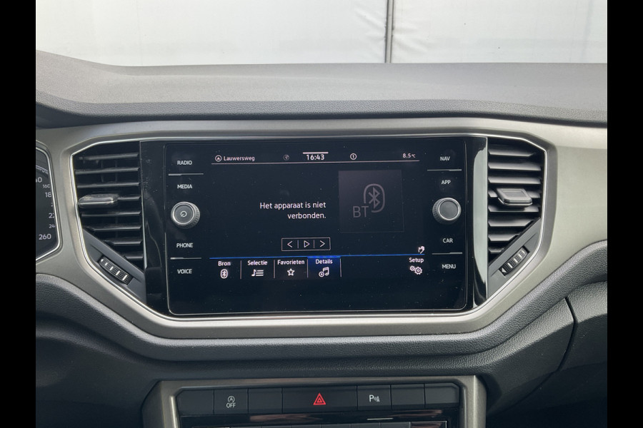 Volkswagen T-Roc 1.5 TSI 150pk Aut7 Style Camera Carplay IQ Drive Business