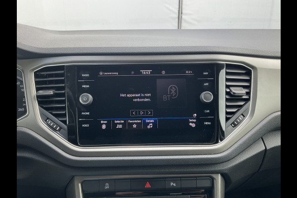 Volkswagen T-Roc 1.5 TSI 150pk Aut7 Style Camera Carplay IQ Drive Business
