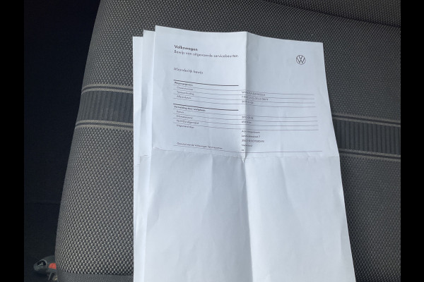 Volkswagen T-Roc 1.5 TSI 150pk Aut7 Style Camera Carplay IQ Drive Business