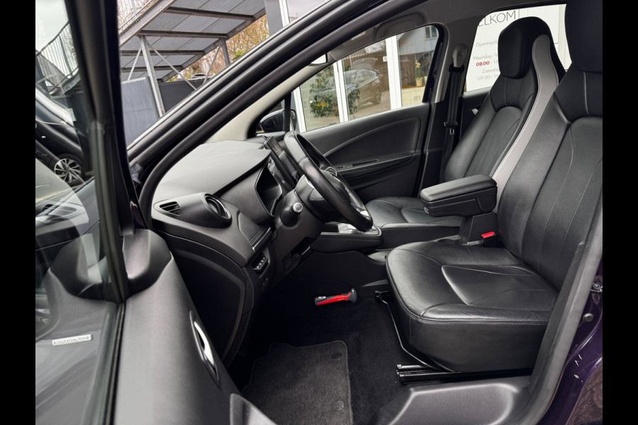 Renault ZOE R135 Edition One 52 kWh Incl. Koopaccu | Camera | Bose | Leder + Stoelverwarming | Navigatie | Climate control