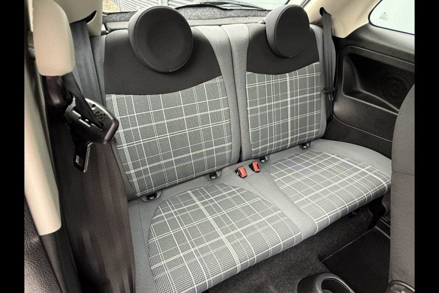 Fiat 500 BWJ 2018 | 0.9 TwinAir 81PK Turbo Lounge | PANO DAK | CLIMA | NAVI | CRUISE | CARPLAY | LICHTMETAAL | PDC |