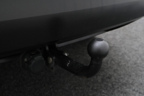 Škoda Karoq 1.5 TSI ACT Style Business Climate, Cruise, Verwarmde Voorruit, Apple Carplay, LED, Trekhaak, 18''