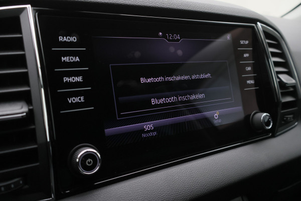 Škoda Karoq 1.5 TSI ACT Style Business Climate, Cruise, Verwarmde Voorruit, Apple Carplay, LED, Trekhaak, 18''