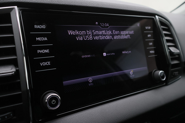 Škoda Karoq 1.5 TSI ACT Style Business Climate, Cruise, Verwarmde Voorruit, Apple Carplay, LED, Trekhaak, 18''