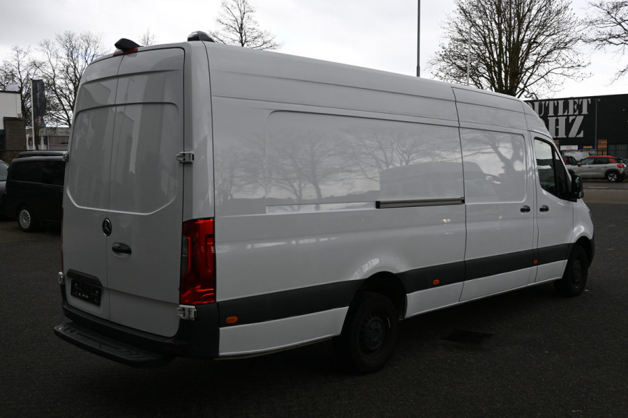 Mercedes-Benz Sprinter 319 CDI L4H2 MAXI Distronic, LED, Standkachel, Geveerde Stoelen, Etc.