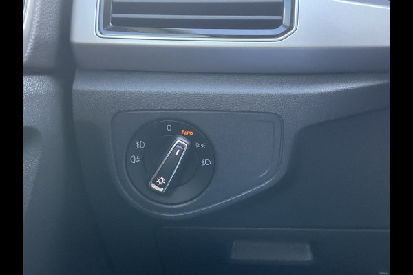 Volkswagen TERAMONT 3.6 VR6 277pk 7-Pers Pano Memory Stoelverw+Ventilatie 360° Leer BOMVOL!