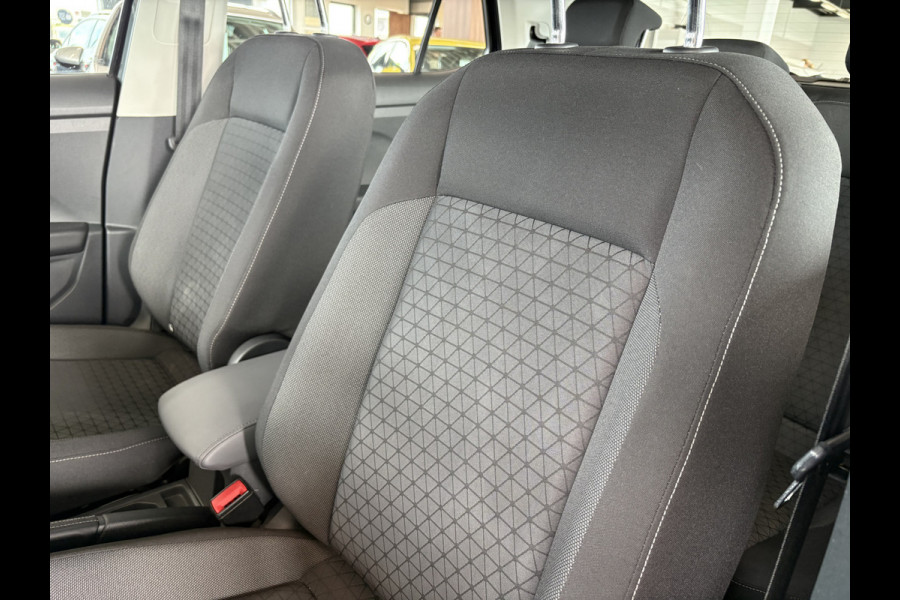 Volkswagen T-Cross 1.0 TSi Life CAMERA/CARPLAY/VIRTUAL/DODEHOEK/ADAPT.CRUISE