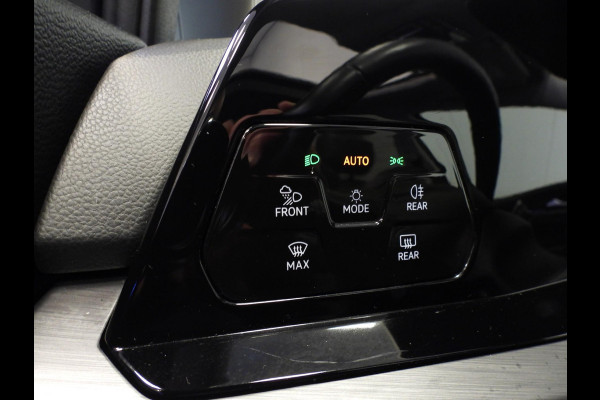 Volkswagen Golf Variant 1.5 TSI Style NAVI/SCHUIFDAK/WINTERPACK/TREKH./17"LMV!