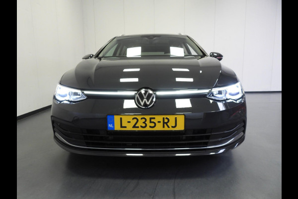 Volkswagen Golf Variant 1.5 TSI Style NAVI/SCHUIFDAK/WINTERPACK/TREKH./17"LMV!