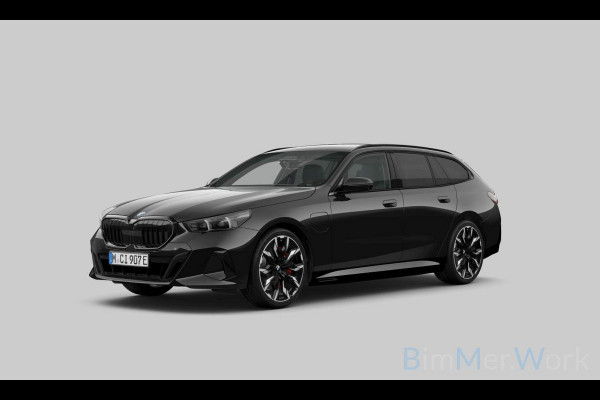 BMW 5 Serie Touring 550e xDrive M-Sport Pro Pano ACC B&W 360 HUD Stoelvent