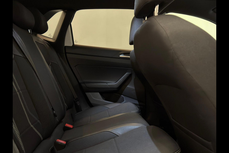 Volkswagen Polo 1.6 TDI / R-Line / Pano / CarPlay / Stoelverwarming