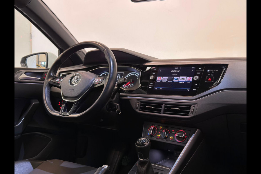 Volkswagen Polo 1.6 TDI / R-Line / Pano / CarPlay / Stoelverwarming