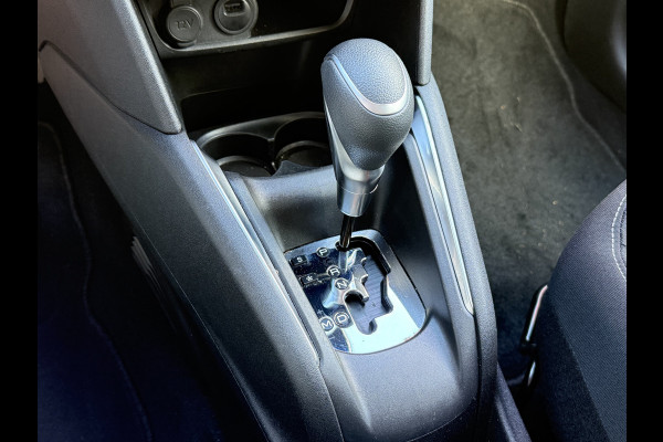 Peugeot 208 BWJ 2018 | 1.2T 111PK Tech Ed. AUTOMAAT | PANO DAK | CLIMA | NAVI | CAMERA A | CARPLAY | PRIVACY GLASS | PDC