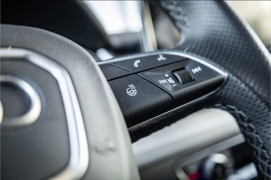 Audi Q5 Sportback 55 TFSI e S edition - S Line | Panorama | Luchtvering | B&O | Memory