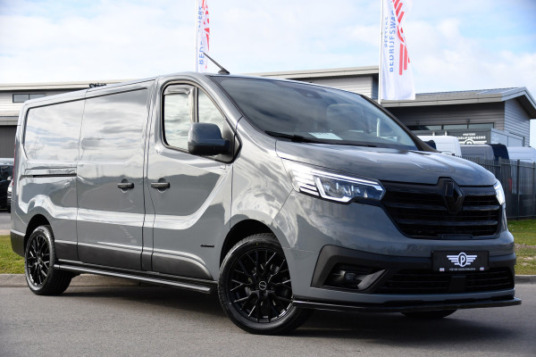 Renault Trafic 2.0 Blue dCi 170 T30 L2H1 Black Edition FULL OPTIONS! Adaptieve Cruise, Camera, Carplay, 170pk, Stoelverwarming, Trekhaak, LED, Automaat, Uniek!