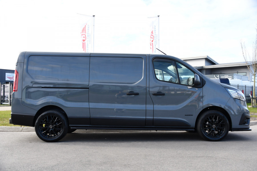 Renault Trafic 2.0 Blue dCi 170 T30 L2H1 Black Edition FULL OPTIONS! Adaptieve Cruise, Camera, Carplay, 170pk, Stoelverwarming, Trekhaak, LED, Automaat, Uniek!