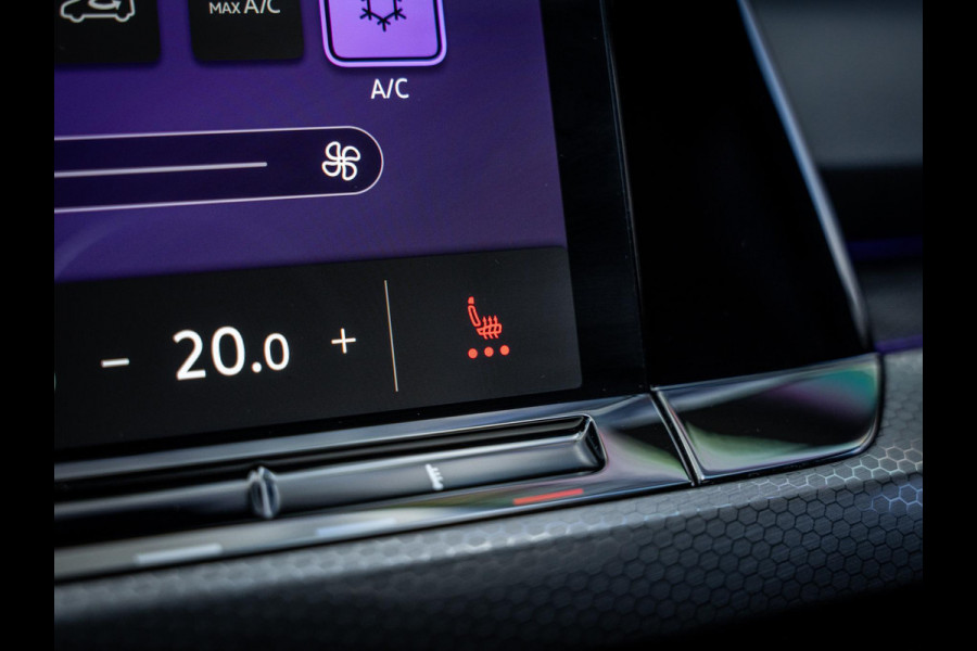 Volkswagen Golf 2.0 TDI GTD - BTW! l Pano l Sfeer l Camera l ACC