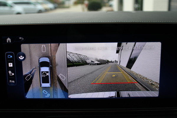 Mercedes-Benz V-Klasse 300d / DC / AMG / 4-Matic / Panorama / Elec Stoelen / 360 Cam / Burmester / Vol Opties / NIEUWSTAAT