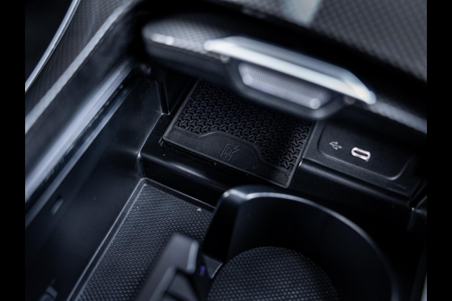 Mercedes-Benz C-Klasse C300 e AMG Line l Dealer O.H l 1e eig l ACC l Sfeerverlicht. l Burmester