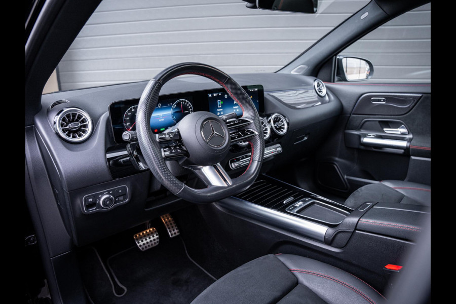 Mercedes-Benz GLA 250 e AMG Line - Facelift l Pano l 360cam l Sfeer l Keyless