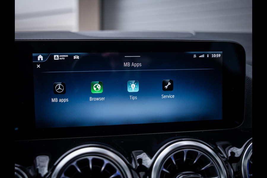 Mercedes-Benz GLA 250 e AMG Line - Facelift l Pano l 360cam l Sfeer l Keyless