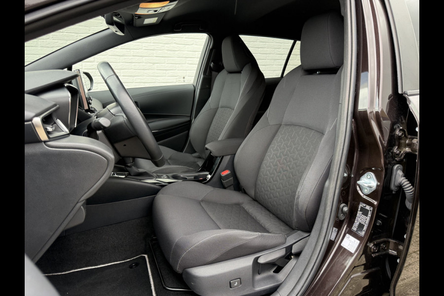 Toyota Corolla Touring Sports 2.0 Hybrid Team D | CarPlay | ACC | Keyless | Camera | DAB+