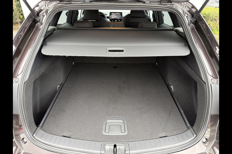 Toyota Corolla Touring Sports 2.0 Hybrid Team D | CarPlay | ACC | Keyless | Camera | DAB+