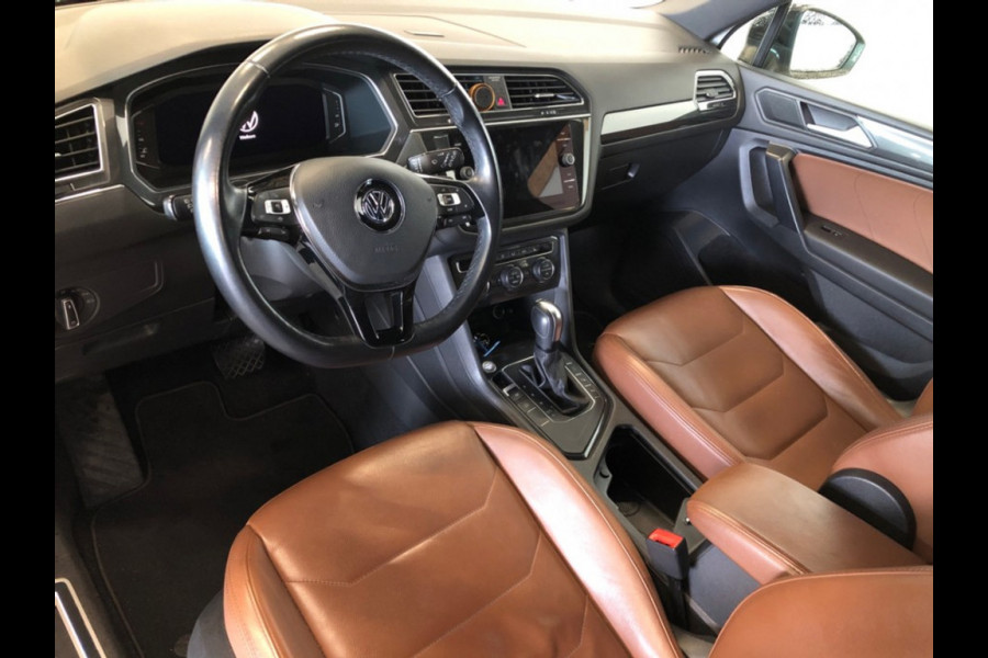 Volkswagen Tiguan Allspace 1.5 TSI Highline Business R 7p.- Automaat - Leder - Navi - Org.NL