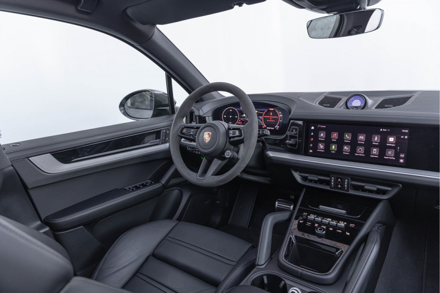Porsche Cayenne 3.0 S E-Hybrid 520pk Sport-Design Pano 22'' PASM Trekhaak ACC