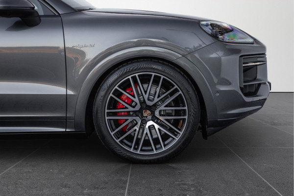 Porsche Cayenne 3.0 S E-Hybrid 520pk Sport-Design Pano 22'' PASM Trekhaak ACC